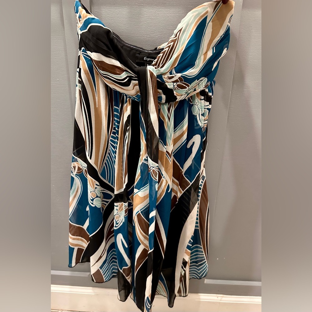 Express Strapless Chiffon Print Dress